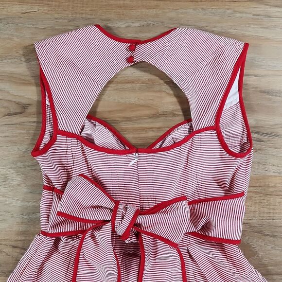 ☔️🔸️Maggy London Red & White Striped Retro Sleeveless Dress Size 6 - Picture 4 of 10